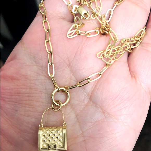 18K Saudi Paperclip with Bag Pendant 18-20” - Picture 5 of 6